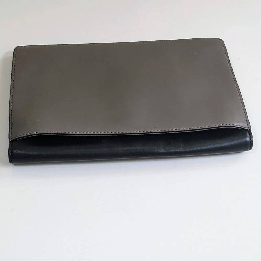 Michael Kors Evening Envelope Clutch Shoulder Handbag w/Chain.   Leather - Picture 14 of 14